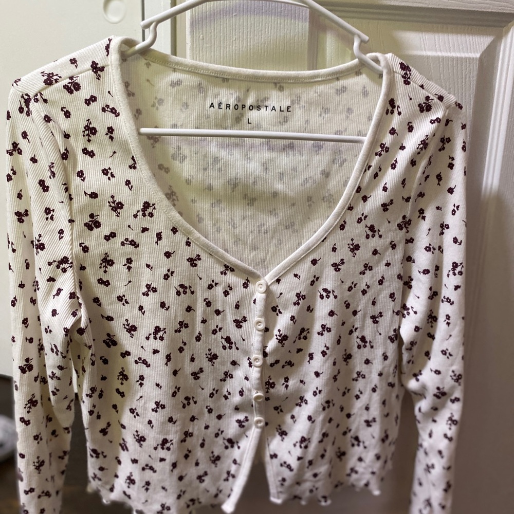 Aeropostale long sleeve crop top